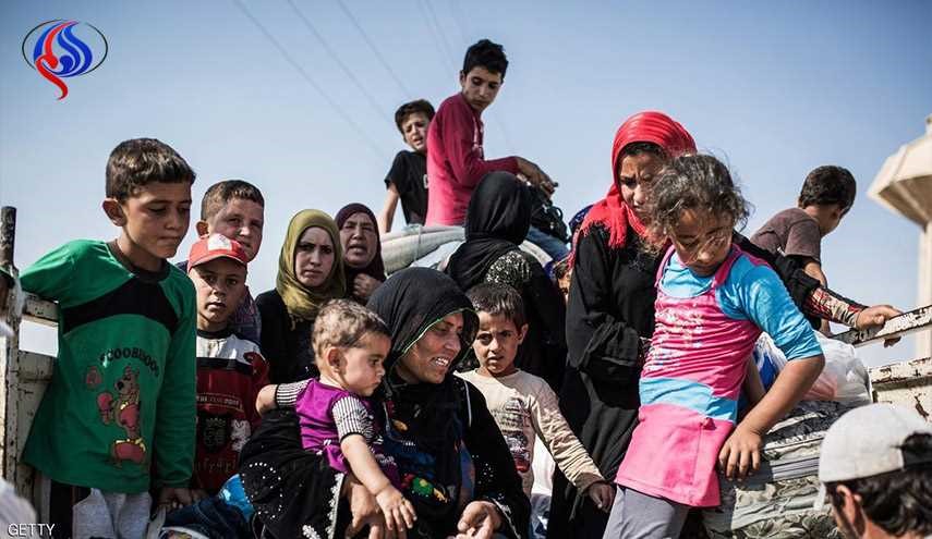 داعش 5000 غیرنظامی را در حومۀ رقه گروگان گرفته است