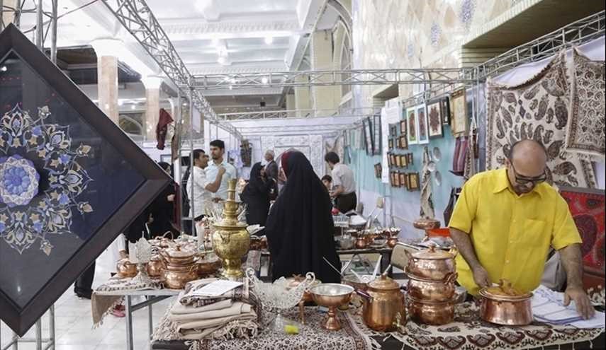 معرض القرآن الكريم والتحف النادرة  في حرم مسجد 