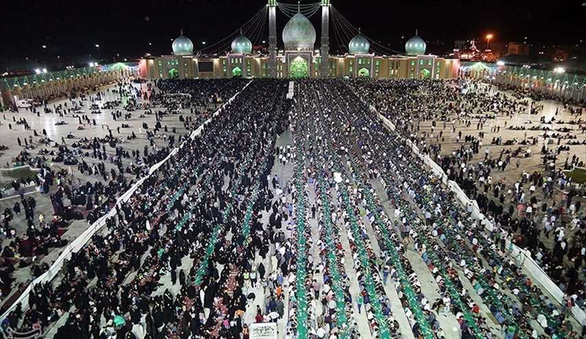 افطار بمناسبة ذكرى ميلاد الإمام الحسن بن علي (ع) .. مسجد جمكران