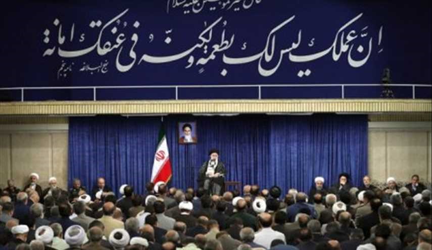 تاکید رهبر انقلاب درباره جلوگیری از تقسیم مردم
