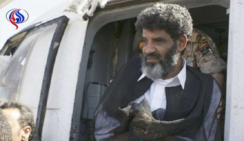 بالصور.. مسؤولون كبار من عهد القذافي حول مائدة إفطار!
