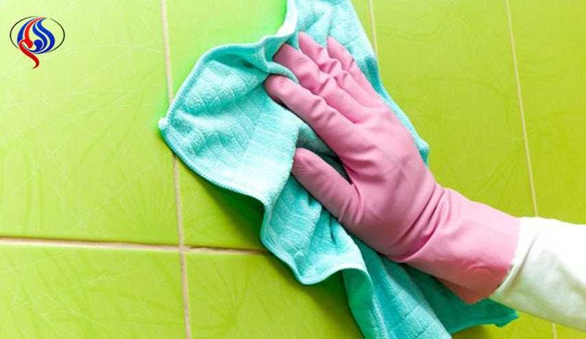 حيلة ذكية واقتصادية لتنظيف جدران المطبخ من الدهون