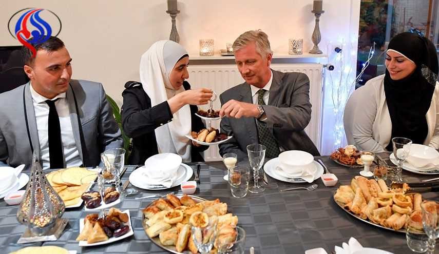 پادشاه بلژیک سر سفر افطار