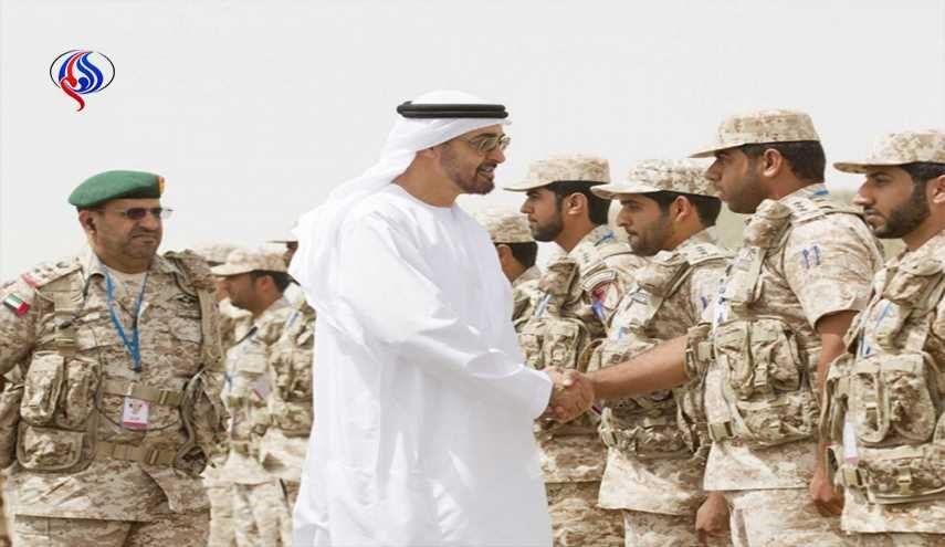 كاتب عربي يهاجم الإمارات: وجودها في التحالف السعودي كـ”الخمر” إثمها أكثر من نفعها