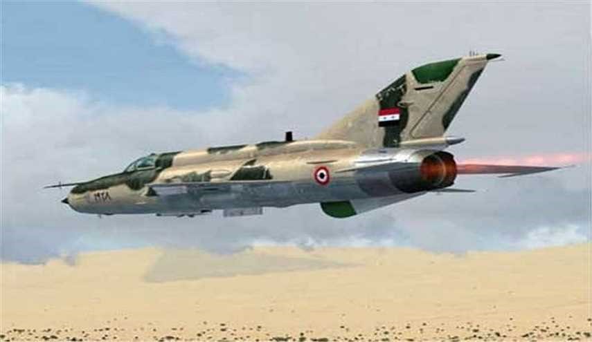 اصابات مباشرة لسلاح الجو السوري بداعش في دير الزور