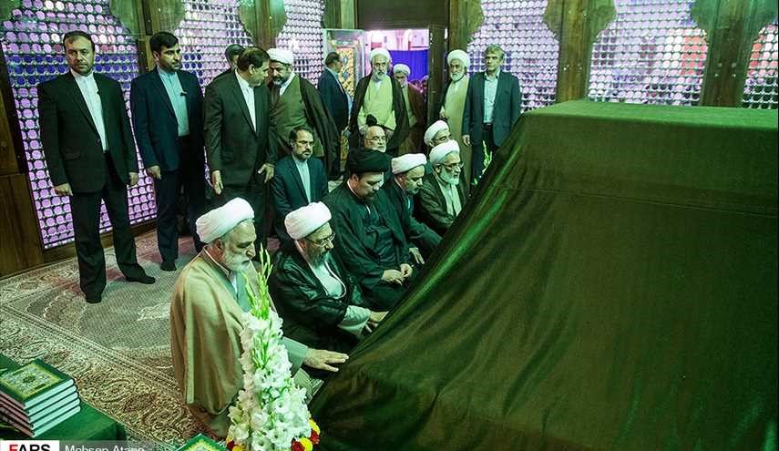 رئيس السلطة القضائية يجدد العهد مع مبادئ الامام الخميني (ره)