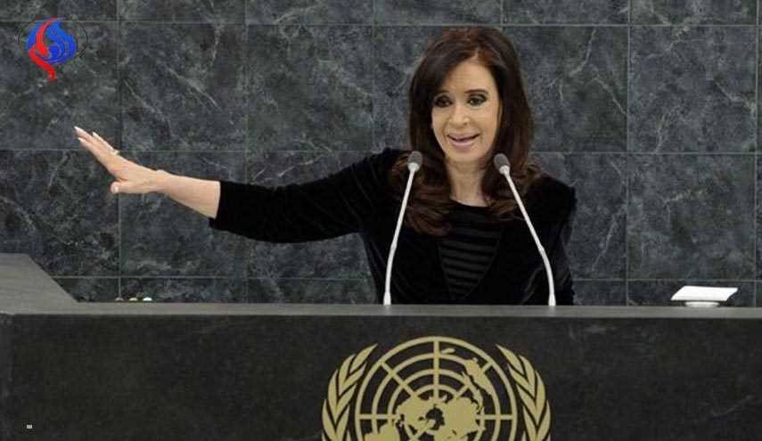 رئيسة الارجنتين السابقة تعتزم خوض انتخابات تشرين الاول