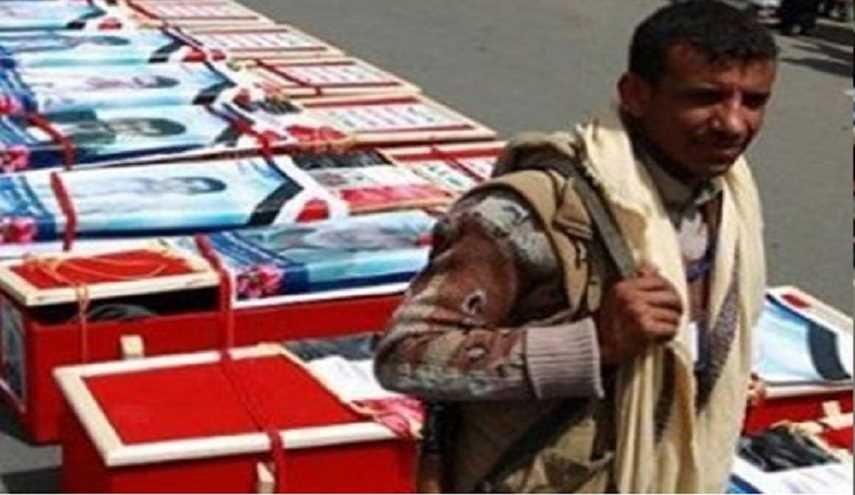 الجيش واللجان يتسلمون جثث شهداء لهم ويسملون جثث مرتزقة في مأرب