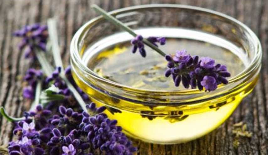 فوائد مذهلة لزيت اللافندر العطري !