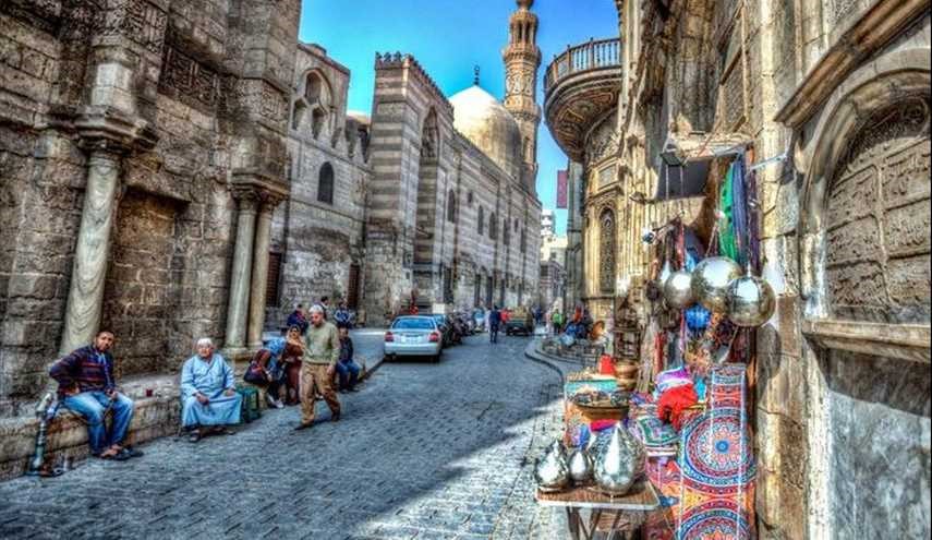 بالصور...شارع المعز لدين الله الفاطمي