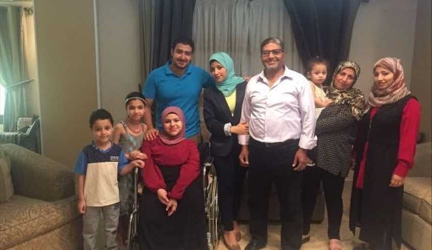 بلا يديْنِ ولا قدمَينِ..تحصل على المركز السابع في الثانوية العامة.. فهذا طلبَ والدها؟