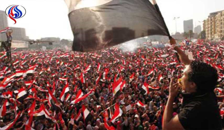 دراسة صهيونية: ربيع عربي يطل على الدول الخليجية وامريكا تبيع الاسلحة وايران الرابحة