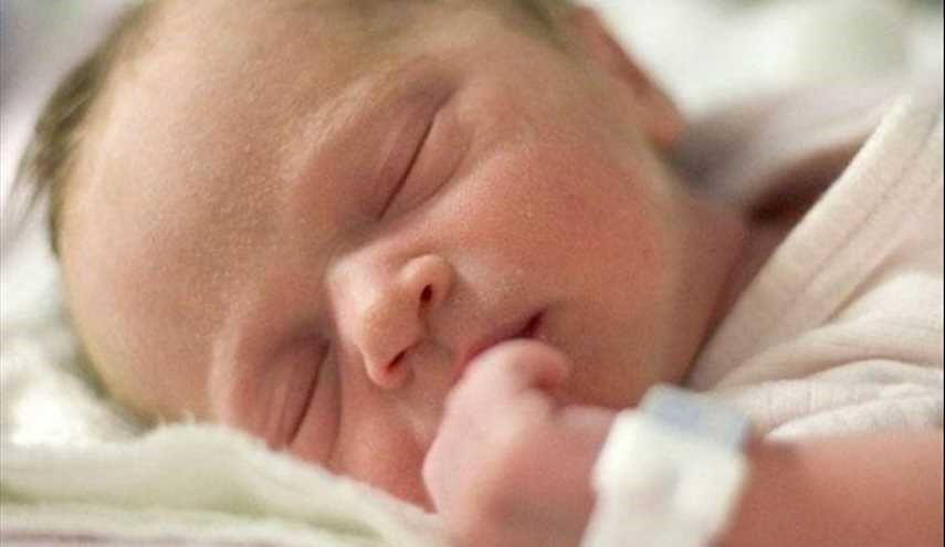 ظل يحلم بطفلة.. وحينما أنجبت زوجته 