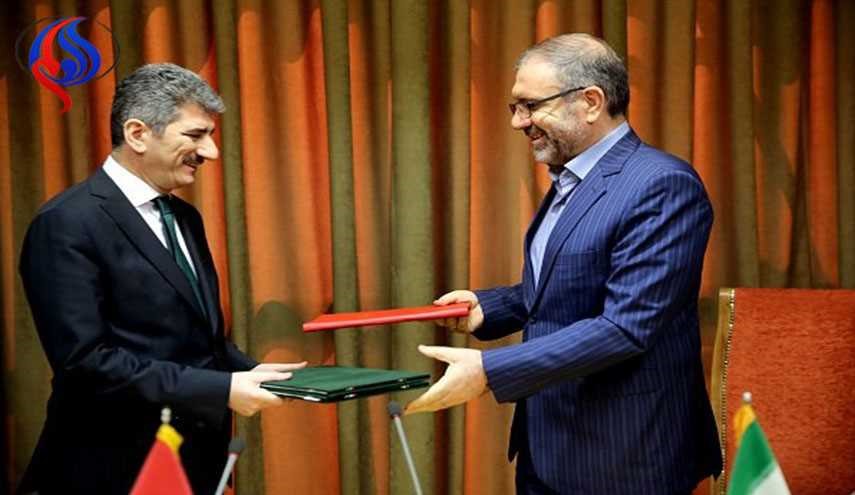ايران وتركيا تؤكدان على تعزيز التعاون بمجال مكافحة الارهاب والجرائم المنظمة
