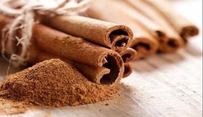 رغم فوائدها العديدة.. إحذروا 7 أضرار لتناول القرفة