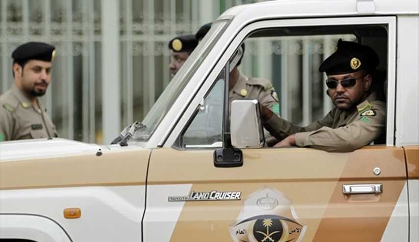 سجن فنان سعودي شهير حال عودته للمملكة.. والسبب!