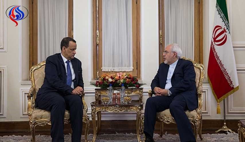 ظريف يؤكد على إنهاء الكارثة الإنسانية باليمن والوصول إلى حل شامل