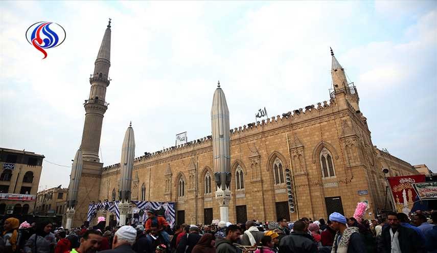 في القاهرة مرّة أخرى، في 