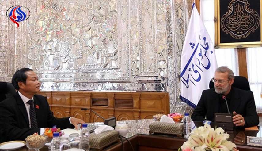 لاريجاني: مستعدون لتطوير التعاون مع فيتنام في مختلف المجالات