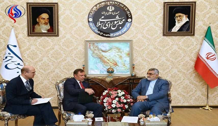 بروجردي: إيران ترحب بتطوير العلاقات مع اوكرانيا