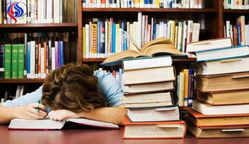 أخصائي ايراني يوضح..لماذا يکفّ أولادنا عن الاجتهاد في منتصف مبادراتهم؟