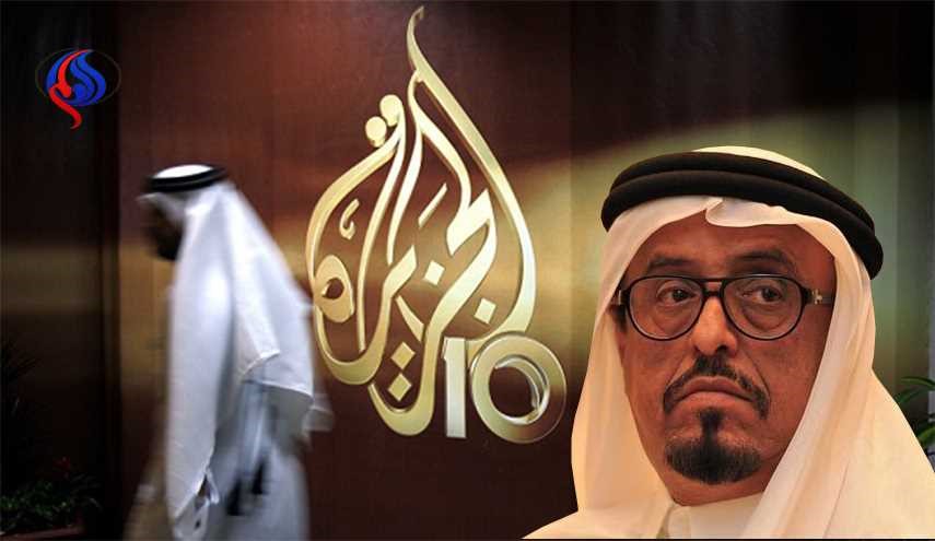 خلفان لمذيعي الجزيرة القطرية: سيحل بكم ماحل بأصحاب الفيل!!