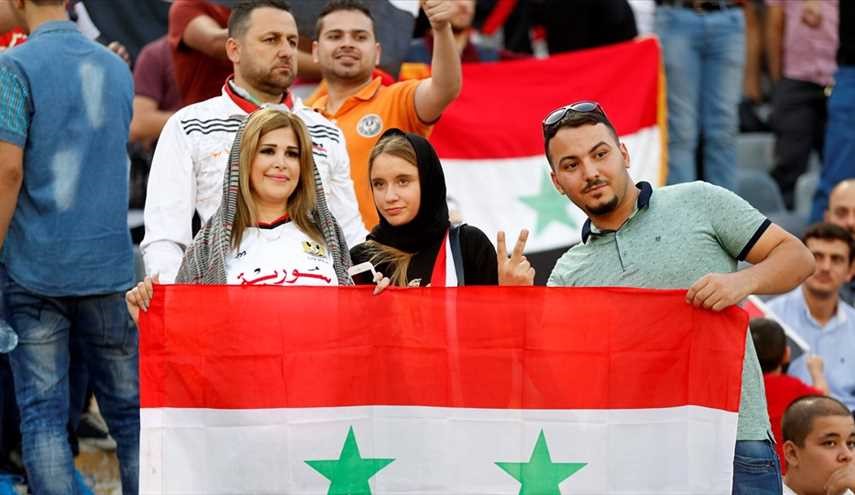 بالصور، مشجعي المنتخب السوري في ملعب آزادي بطهران