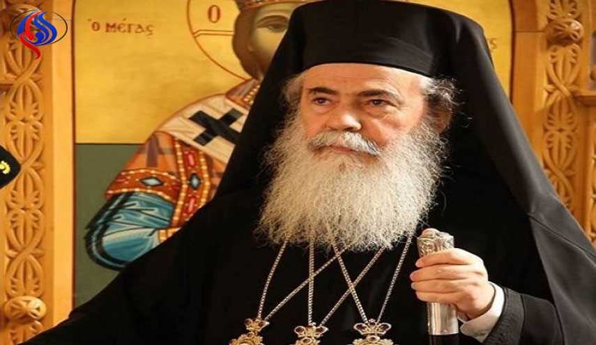 متظاهرون بالقدس: ارحل يا ثيوفيلوس