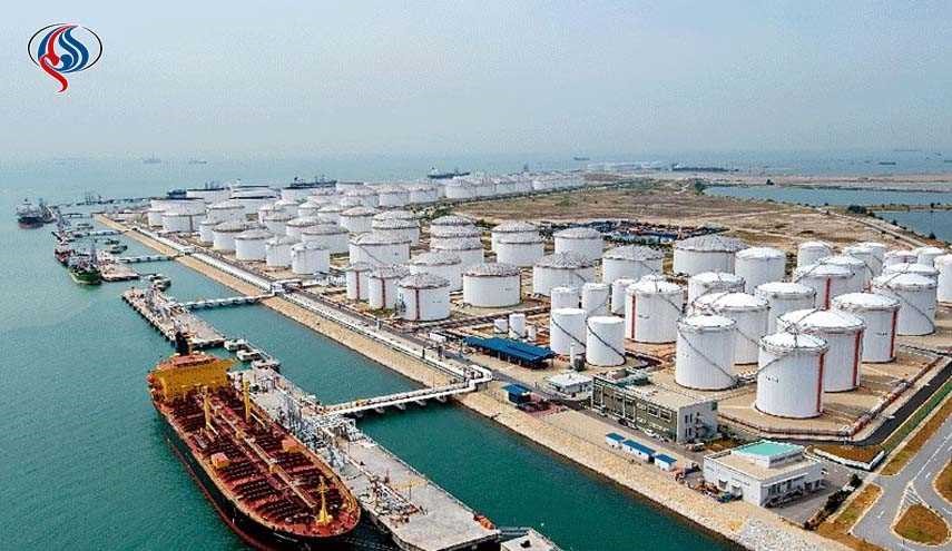 إيران تستهدف رفع إنتاج النفط لـ 4.5 مليون برميل يوميا حتى 2021