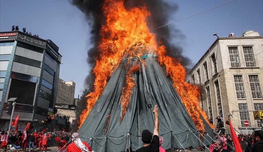 بالصور.. مراسم العزاء في طهران بمناسبة ذكرى استشهاد الامام الحسين (ع)