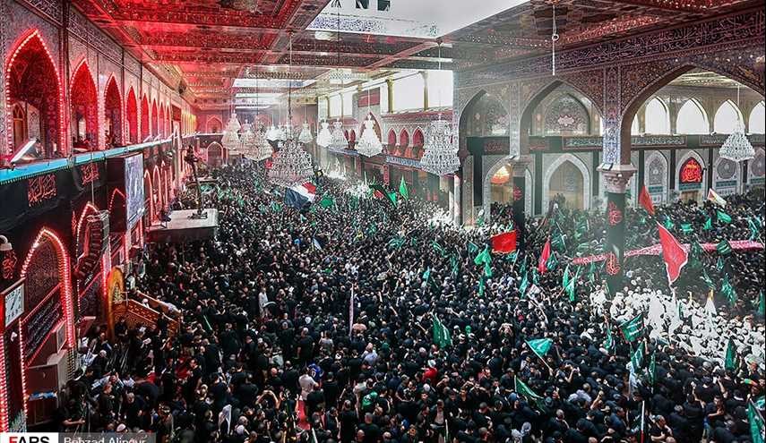 بالصور.. مراسم العاشر من محرم في مدينة كربلاء المقدسة