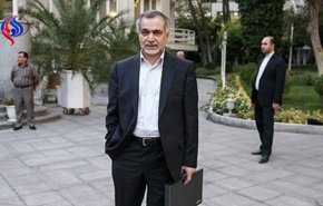 حسین فریدون در دادسرا حاضر و با آمبولانس خارج شد