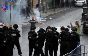 تیر خوردنِ دکتر برغوثی و 16 تن دیگر در قدس 