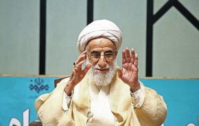 آیت‌الله جنتی دبیر شورای نگهبان ماند