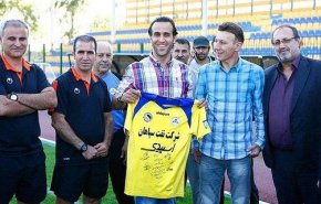 علی کریمی مقابل پرسپولیس روی نمیکت نمی‌نشیند؟!
