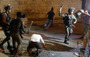 ادامه اعتراض در قدس اشغالی/ دهها تن درحملات صهیونیست ها مجروح شدند+ویدئو