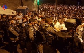 ادامه اعتراض ها در فلسطین / بازداشت 35 فلسطینی توسط صهیونیست ها+ویدئو