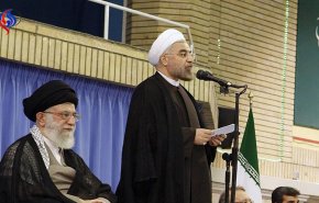 تصویری از حضور احمدی نژآد و رئیسی در مراسم تنفیذ حکم رئیس جمهور
