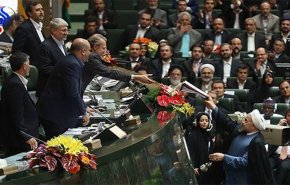 چه کسانی در مراسم تحلیف روحانی حضور می‌یابند؟