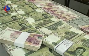 چه مبلغ از پول کشور در دست مردم می‌چرخد؟