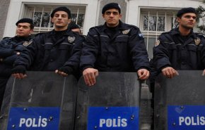 تروریست داعشی، پلیس ترک را با چاقو کشت