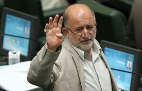 وقتی قاضی پور پس از ده سال برای اولین بار موافق صحبت می کند