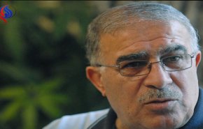 در استقلال یک نفر به جای همه تصمیم می گیرد!