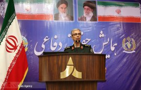 همایش حقوق دفاعی با حضور رئیس ستاد کل نیروهای مسلح و وزیر دفاع
