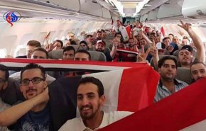 کری‌خوانی سوری‌ها برای ایران پیش از رسیدن به تهران+فیلم