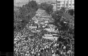 16 شهریور 1357 - راهپیمایی گسترده مردم تهران علیه رژیم پهلوی + تصاویر
