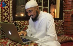 بازداشت مبلّغ مشهور سعودی به‌خاطر قطر

