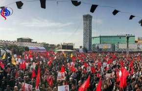 پیکر پاک پاسدار مدافع حرم شهید محسن حججی در تهران تشییع شد