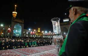 مراسم شام غریبان در حرم مطهر امام رضا