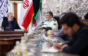 دیدار فرمانده نیروی انتظامی با رییس مجلس